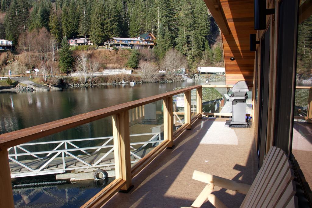 Brown'S Bay Resort Campbell River Quarto foto