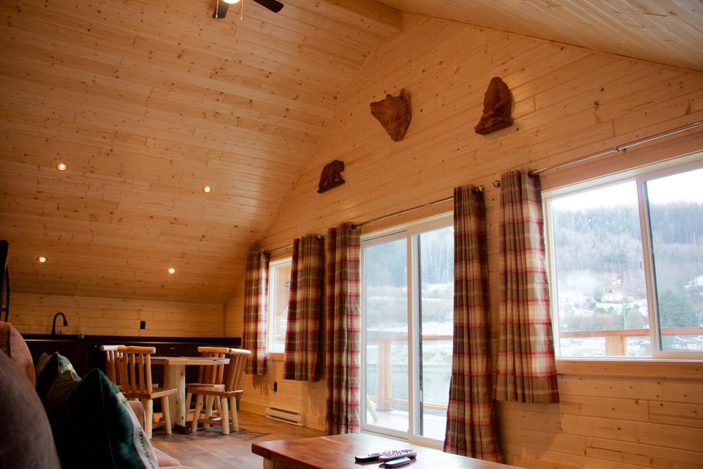 Brown'S Bay Resort Campbell River Quarto foto